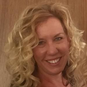 Meet your Posher, Joann